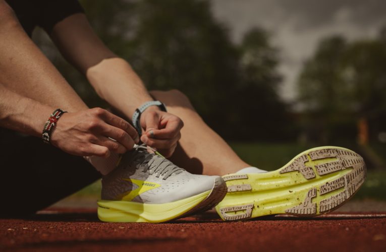 Tallahassee: Reduce Pain from Muscle Strain or Injury Faster with Curewave Laser