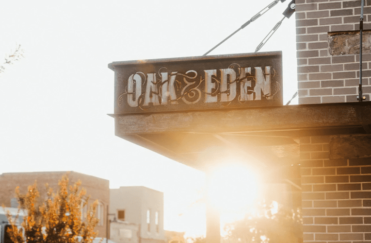Tallahassee: Best American Made Whiskey – Oak and Eden.